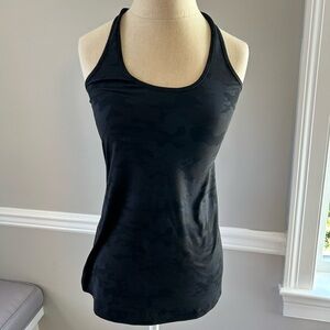 Lululemon Camo Black work out tank size 6